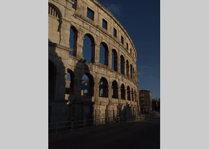 Apartment Arenastreet Next To The Amphitheater *